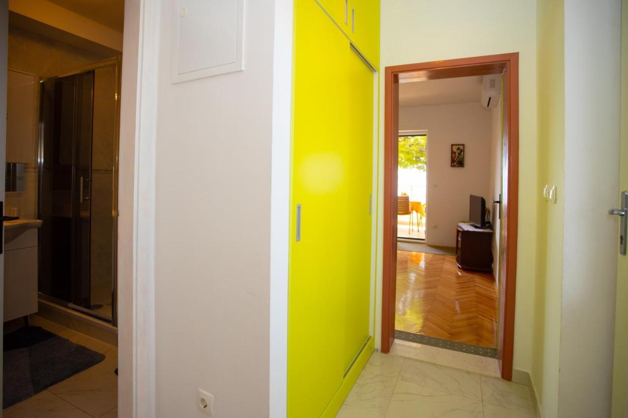 Apartment Nola Podgora Exterior photo